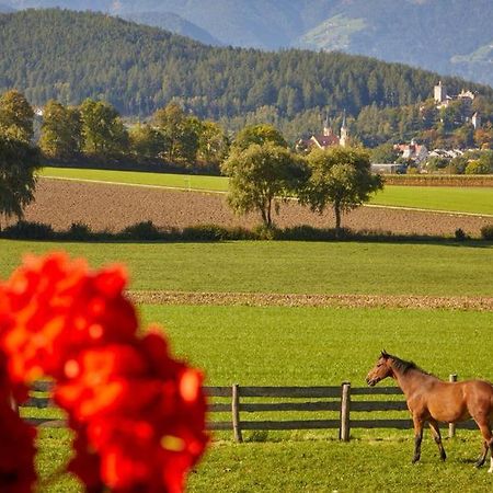 Schoenhuberhof Apartment Panoramablick Bruneck Buitenkant foto